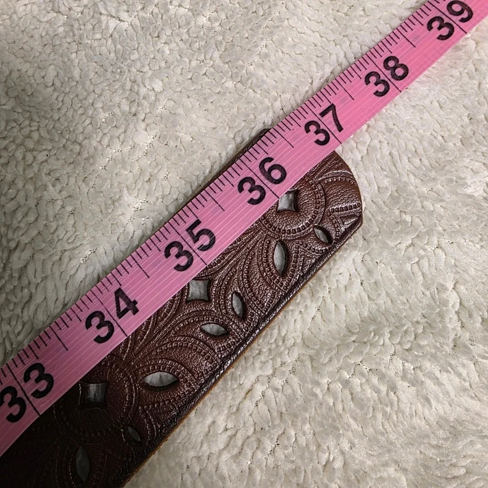 VTG Fossil Tooled Leather Belt Brown Cutout Floral Western Women Small Medium